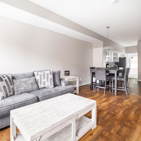 Luxury Downtown Townhome Unit 5 Cleveland Luaran gambar