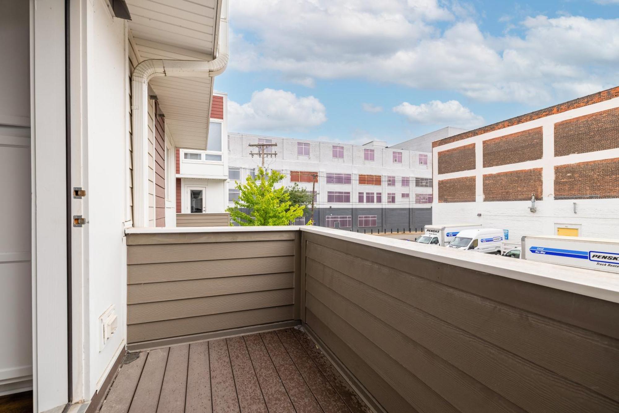 Luxury Downtown Townhome Unit 5 Cleveland Luaran gambar
